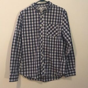 Like New Men’s casual button down shirt